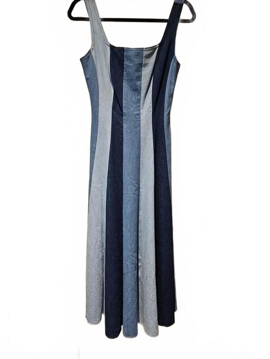 Anthropologie Dresses & Skirts - New Anthropologie x Farm Rio Colorblocked Denim Midi Dress sz XS $248